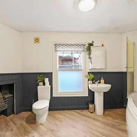 Stylish Penthouse On The Iconic Harbourside * Bristol